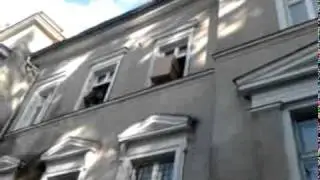 internat-spadajaca szafa