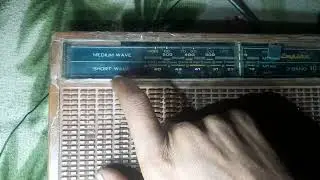 Shortwave Bands par Hind old song like .Radio ceylon old tangister Radio 