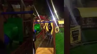 Quis brincar no parque, se deu mau🫣Olhem o final!!🤕#casal #parque #brasil #videos #engra&ccedil;ado #art