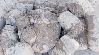 ASMR: Crispy Dusty Sand Mix Stones Floor Crumbling #crumbly #asmr #sandcementasmr
