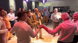 ΕΜΠΑ ΣΤΟ ΧΟΡΟ, ΑΝΤΩΜΗΣ ΚΥΡΙΤΣΗΣ, ΓΙΑΝΝΗΣ ΖΙΑΚΟΣ ΚΛΑΡΙΝΟ, ΗΠΕΙΡΩΤΙΚΑ ΣΕ ΓΑΜΟ ΣΤΗ ΛΑΡΙΣΑ, PRINCIPALL