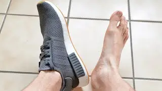 Adidas NMD R1 With VS Without Socks Test