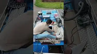 Installeren / plaatsen van de Maxxfan Deluxe en  de Skymaxx dakluik 40x40 in onze camper.