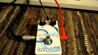 Pedal belcat analog chorus. CHR 504