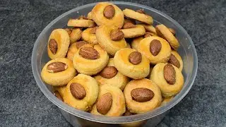 Almond Cookies Bakery Style - Delicious Cookies Recipes