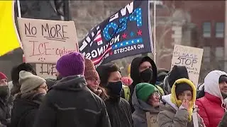 Anti-ICE protesters hold rally outside Shapiro event in Philly