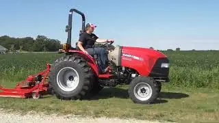 Case IH Livestock Farmall Compact 35A & Farmall Utility 50A