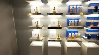 LONDON. HARRODS. SALON DE PARFUMS .ЛОНДОН. HARRODS. ЭКСКЛЮЗИВНАЯ НИШЕВАЯ ПАРФЮМЕРИЯ.ВЫБОР ПАРФЮМА.