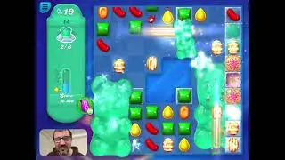 Крис Лавалле играет в Candy Crush Soda Saga, уровни с 10 по 17.