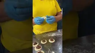 Pelmeni mit Fleisch kaufen &ndash; handgemacht, tiefgefroren und authentisch bei GastroOma Neuss! #food