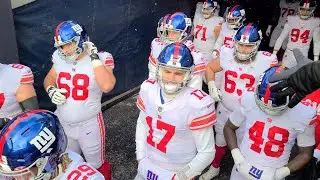 Giants running out of the tunnel featuring Mike Glennon & Jake Fromm! Giants at Bears '21 in Chicago