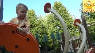 🍁 VLOG Outdoor Playground Fun Play Area for Children & Kids Activities На детской игровой площадке