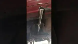 Sonido de escape deportivo con l&iacute;nea directa en un Jetta