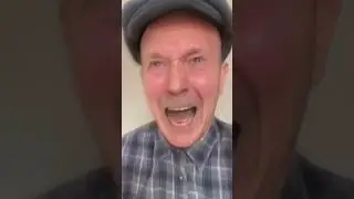 дед смеётся с хомяка (оригинал)