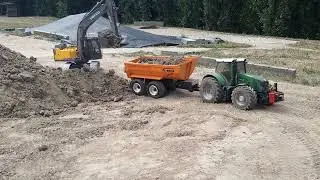 Volvo ec160e  Hydraulik Version , belädt Krampe Mulde