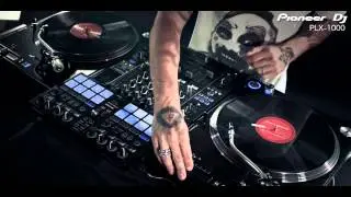 Video Performance di DJ Aladyn con il nuovo PLX-1000 giradischi professionale Pioneer