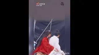 Zhang Zhe Han and Gong Jun - Word of Honor (on the horse) BTS