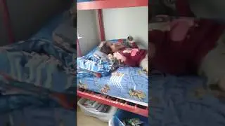 To parents: how to put active children to sleep