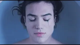 Rossano - Rarit&agrave; [Video Ufficiale]