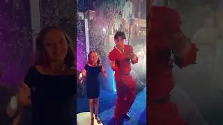 Shake It To The Max With Malachi Barton