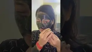 How to use charcoal peel of mask 😳 #music #trending #makeup #vivia alvid