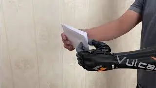 Precision of  Sensor myoelectric hand  prosthesis #prosthetics #handprosthesis #myoelectrichand