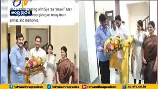 Megastar Chiranjeevi Seeks CM Jagan | for Watch Sye Raa Movie