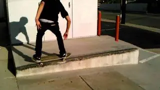 Fernando Meza- 5050 nollie fronstside shuv out