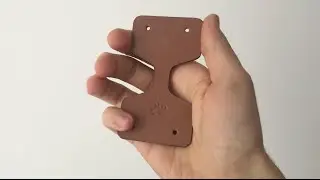 The Frenchie Key is reversible