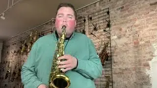 Amazing 120xxx Selmer Mark VI Alto original lacquer American engraved play test!