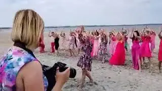 Raduje się dusza ma - taniec uwielbienia Urzekających w Rewie 💃