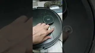 Homecleaningrobot review #nohousehelper #smartgadgets #helpinghands #moping #sweeperkeeper #sweeping