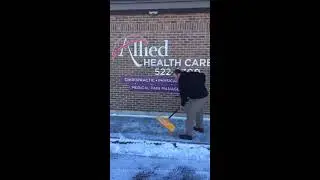 Learn the Right Way to Shovel Snow&mdash;From a Chiropractor