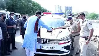 THANE POST ! गृहमंत्र्यांनी साजरा केला बंदोबस्तावरील पोलीस उपनिरीक्षकाचा वाढदिवस