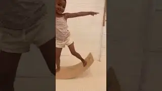 Bunny Hopkins - Wobble Board 🌟