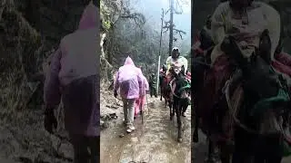 BEST AND LOW BUDGET  SHOES BEST FOR 4 DHAM YATRA UTTARAKAND  . KEDARNATH  2025 CHECK DESCRIPTION