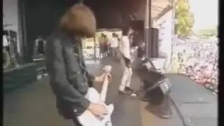 The Fatal Flowers live at Parkpop Den Haag, NL, june '90