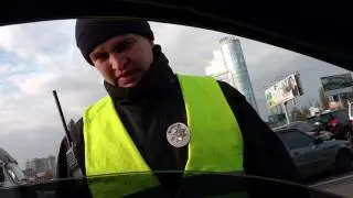 60 секунд хватило для обучения полицейского. Приказ 10/49