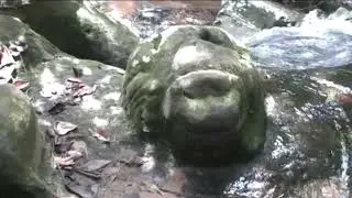 Phnom Kbal Spean, a 1000 lingas in Siem Reap, Cambodia