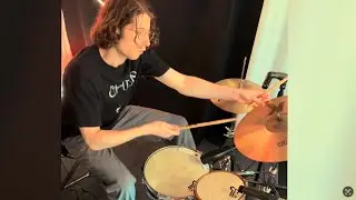 Venetian Snares - Szam&aacute;r Mad&aacute;r (drum cover)
