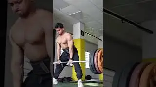 Half naked man farts while dead lifting at the gym