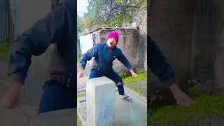 खुद शिकार हो गया 😂😱#AmitShukla-87 #comdeyvideos #reels #funnyvideos #foryou