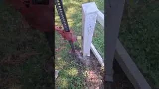 White Vinyl Picket Fence How to remove quickly and  easily