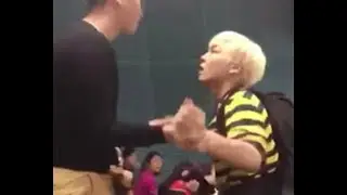 GCE O Levels vs ITE (Temasek Polytechnic lecture room fight Part 1)