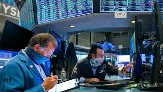Stocks rebound at open, putting Dow on track for third straight weekly gain