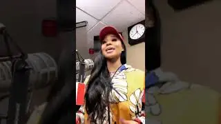 VENA E   yesimprettyvee  live stream instagram