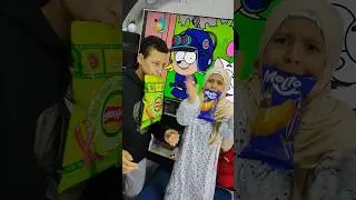 أكلوا الكيكه والشيبسى بالورقه ؟🫣😱#prank #shorts #funny #fypシ #comedy #طرائف #fun #عمر_ماتريكس
