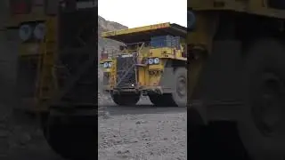 Understanding 💪 Rigid Dump Trucks / Haul Trucks