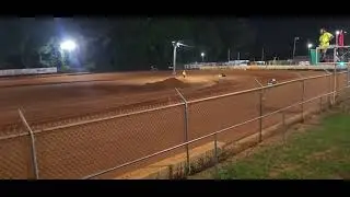 425 Hobby reaper tire Pensacola dirt track 8/31/2024