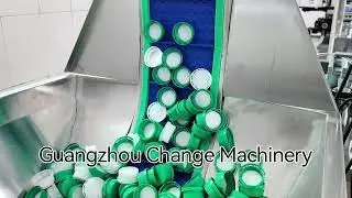 5L jerry can filling capping labeling table collecting machine #machine #cleanerfillingmachine